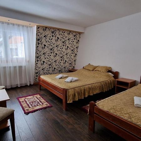 Vila Zlatar Bed & Breakfast Nova Varos Exterior photo