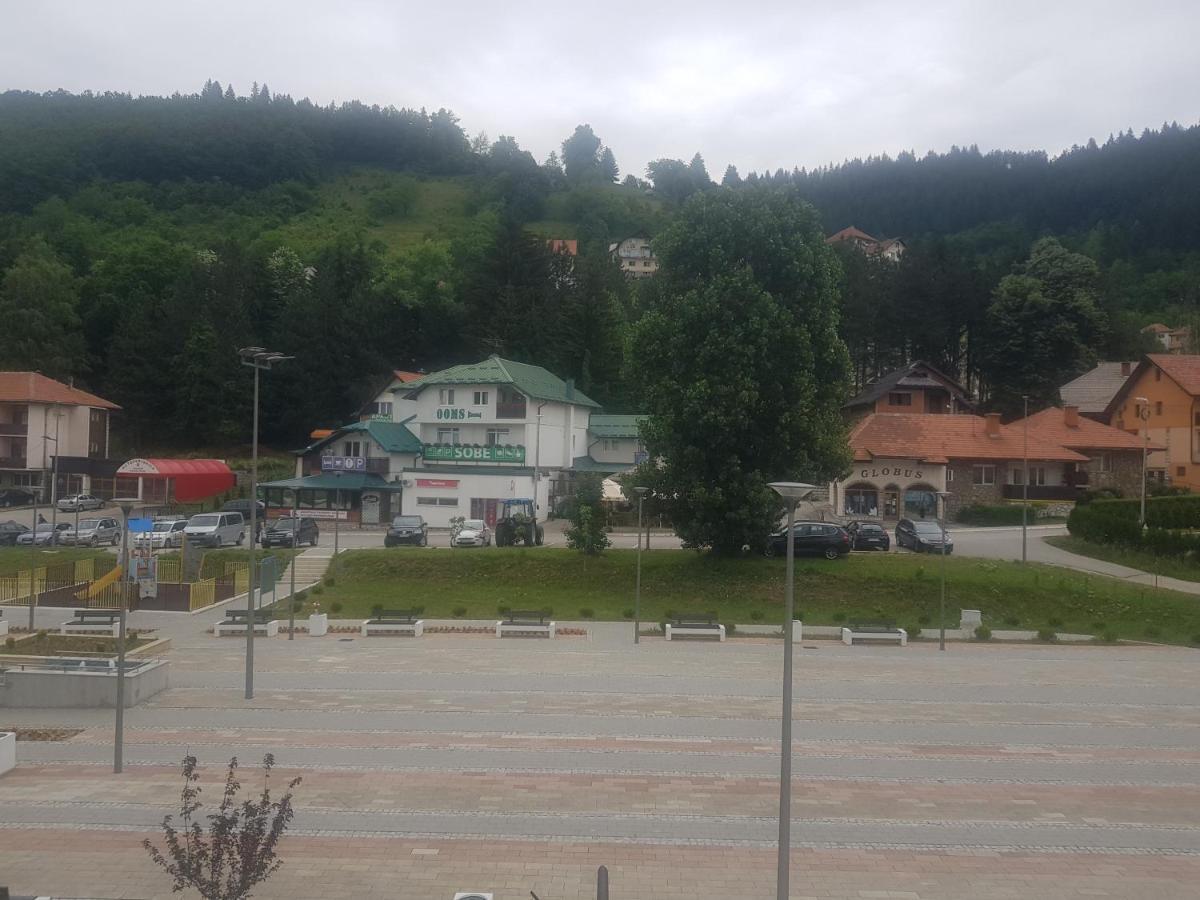 Vila Zlatar Bed & Breakfast Nova Varos Exterior photo