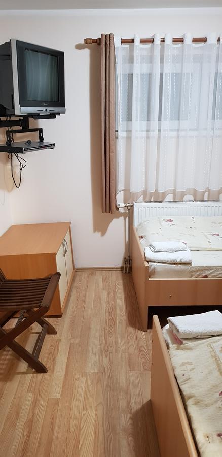 Vila Zlatar Bed & Breakfast Nova Varos Exterior photo