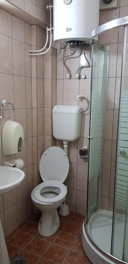 Vila Zlatar Bed & Breakfast Nova Varos Exterior photo